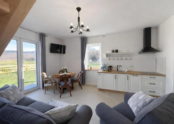 Powiew Karkonoszy קובארה